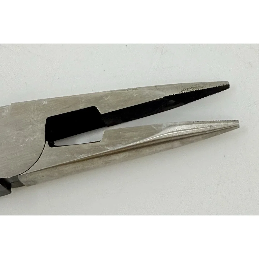 Klein‎ Tools D203-8 Heavy-Duty 8''  Long Nose Pliers Side Cutting USA Made NWOP